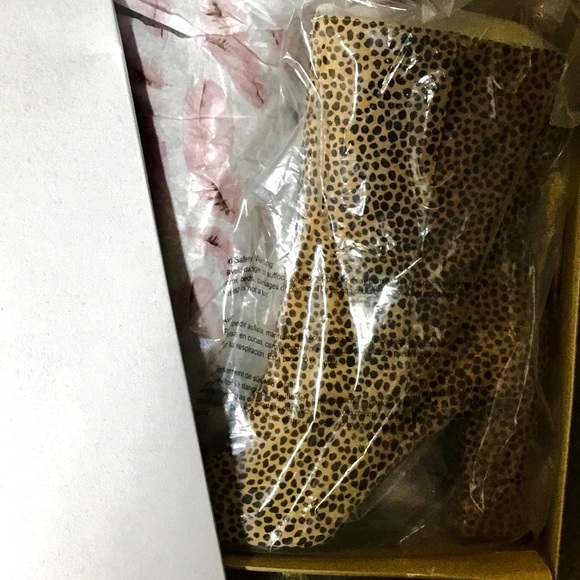 New in Box Jessica Simpson Cheetah Animal Print Boots KAELIN Sz. 9.5M - Picture 4 of 5